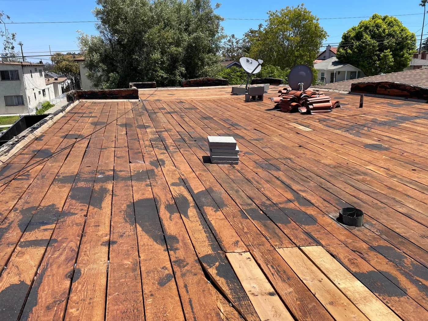 Commercial flat roof replacement